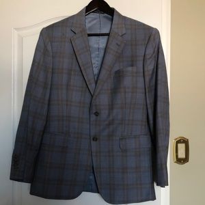 Stunning light blue blazer. Made to mesure in Hong Kong by a Master Tailor.